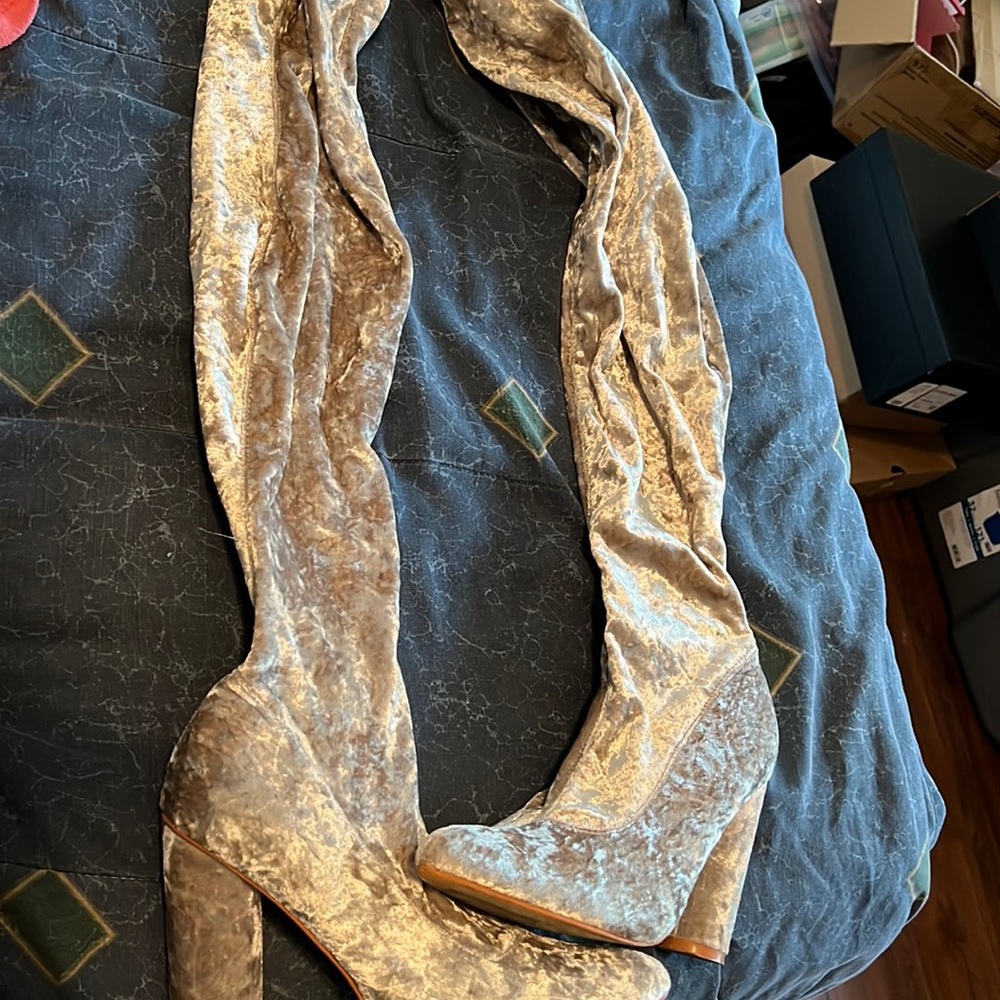 Suede silver the high boots